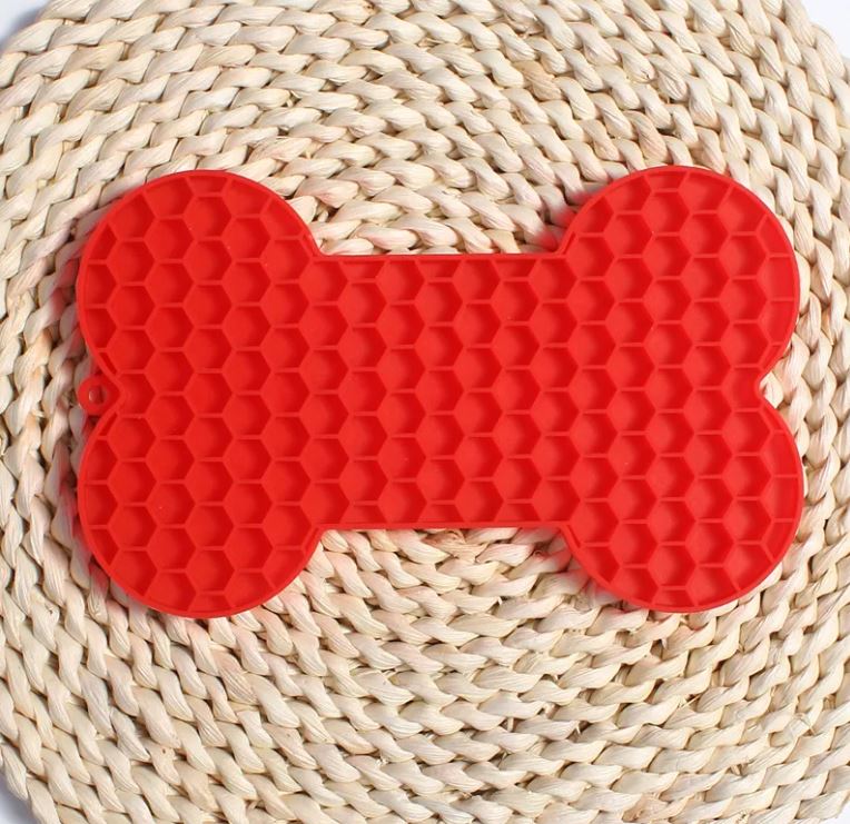 Bone Silicone Licking Dog Slow Food Mat - PawLuxeBone Silicone Licking Dog Slow Food Mat