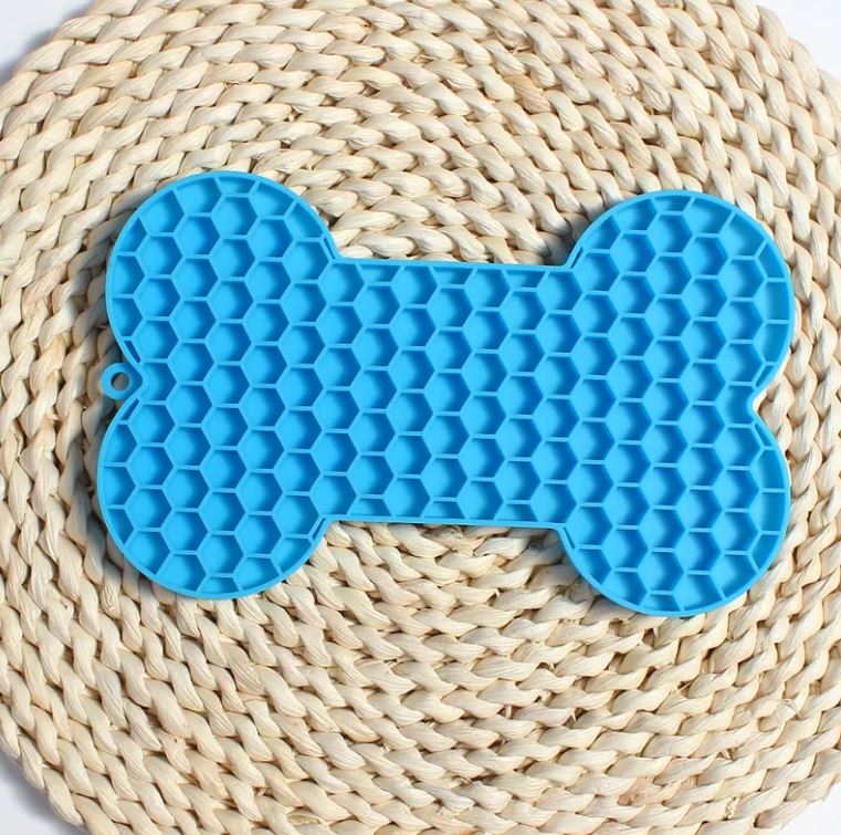 Bone Silicone Licking Dog Slow Food Mat - PawLuxeBone Silicone Licking Dog Slow Food Mat